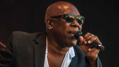 Original-Milli-Vanilli-Singer-John-Davis-Dies-of-Coronavirus,-Confirms-His-Daughter